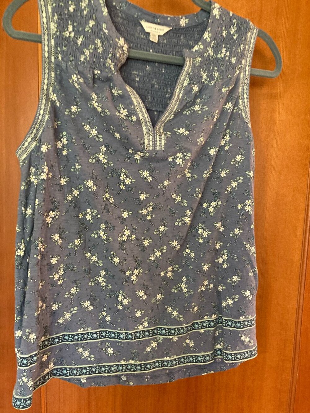Lucky Brand Boho Smocked Embroidered Floral Blue Sleeveless Peasant Top Size M
